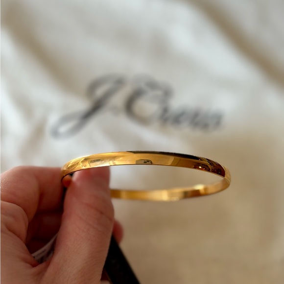 J. Crew Jewelry - NWT J.Crew Classic Gold Bangle Bracelet